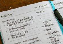 영양 & 보충제, 필요한가? 현명한 선택과 실생활 활용법 a recipe book with a pen on top of it